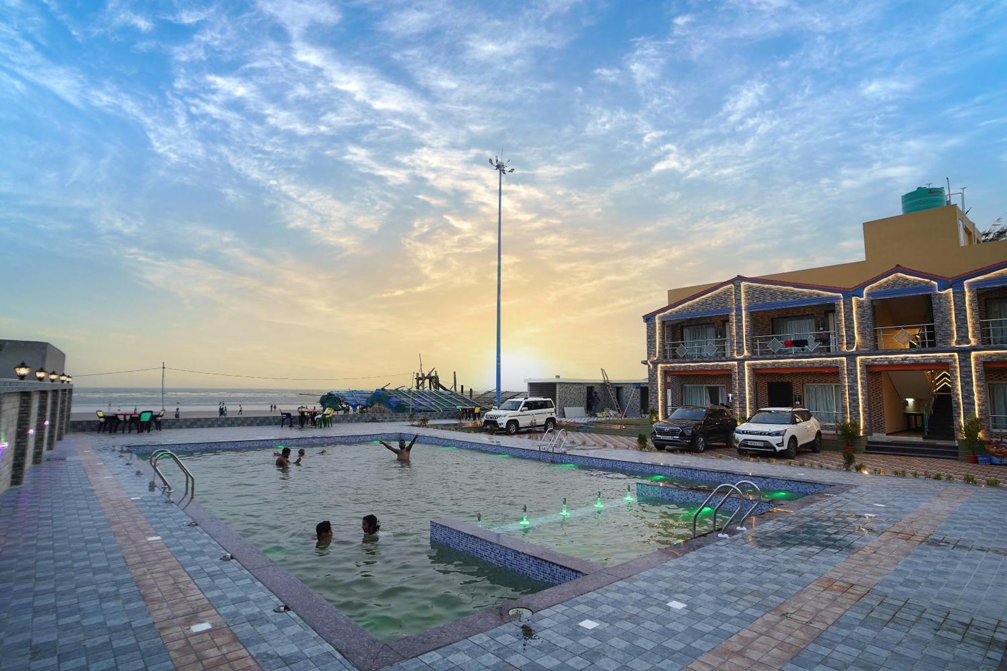 Goa Beach Resort On Beach Mandarmani Dış mekan fotoğraf