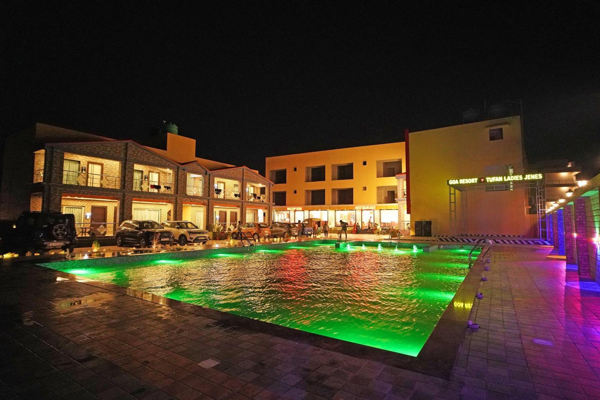 Goa Beach Resort On Beach Mandarmani Dış mekan fotoğraf