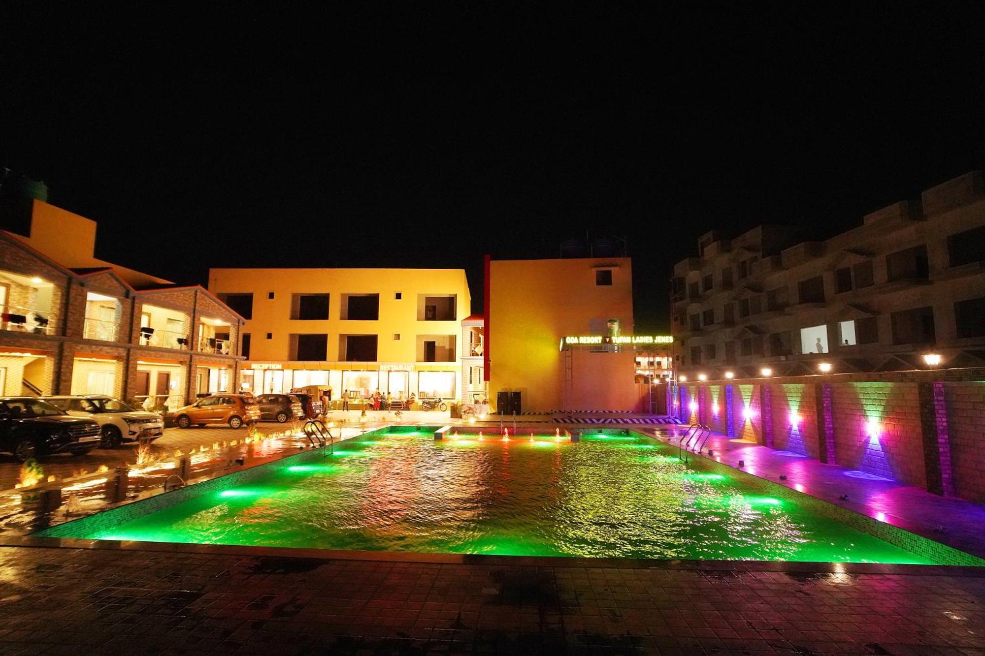 Goa Beach Resort On Beach Mandarmani Dış mekan fotoğraf