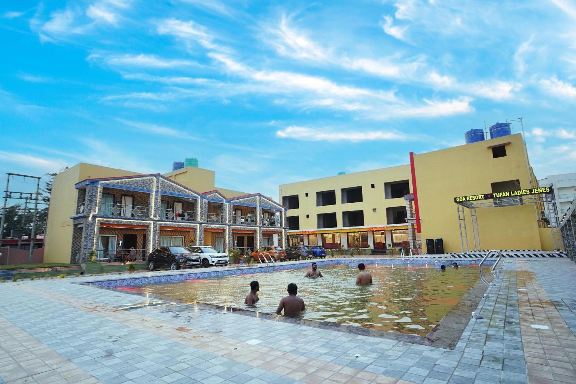 Goa Beach Resort On Beach Mandarmani Dış mekan fotoğraf