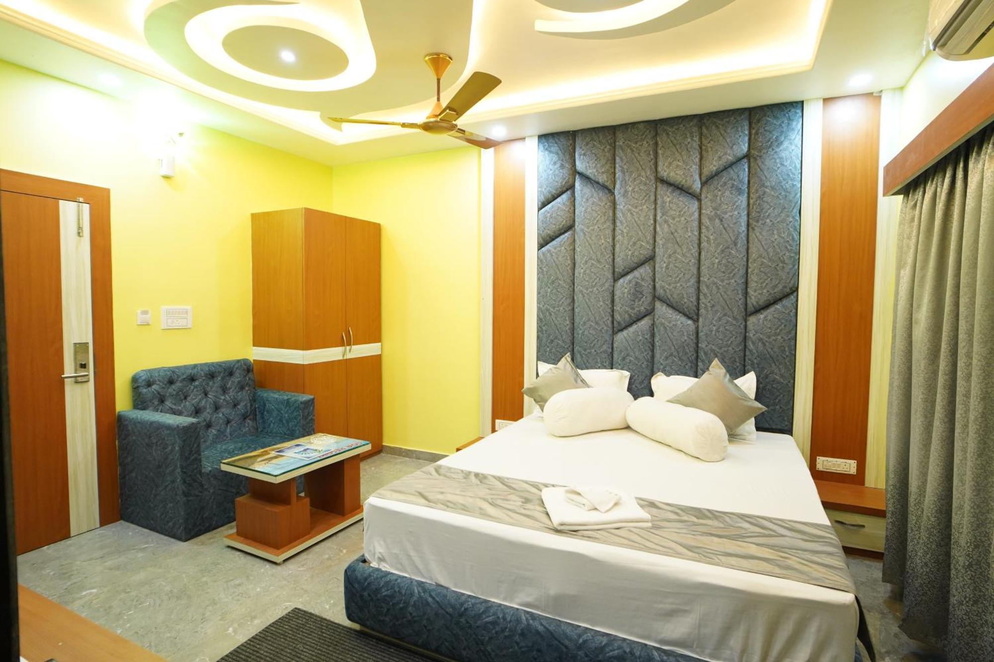 Goa Beach Resort On Beach Mandarmani Dış mekan fotoğraf